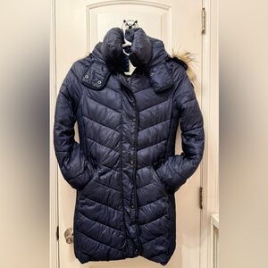 Abercrombie & Fitch women dark blue down coat